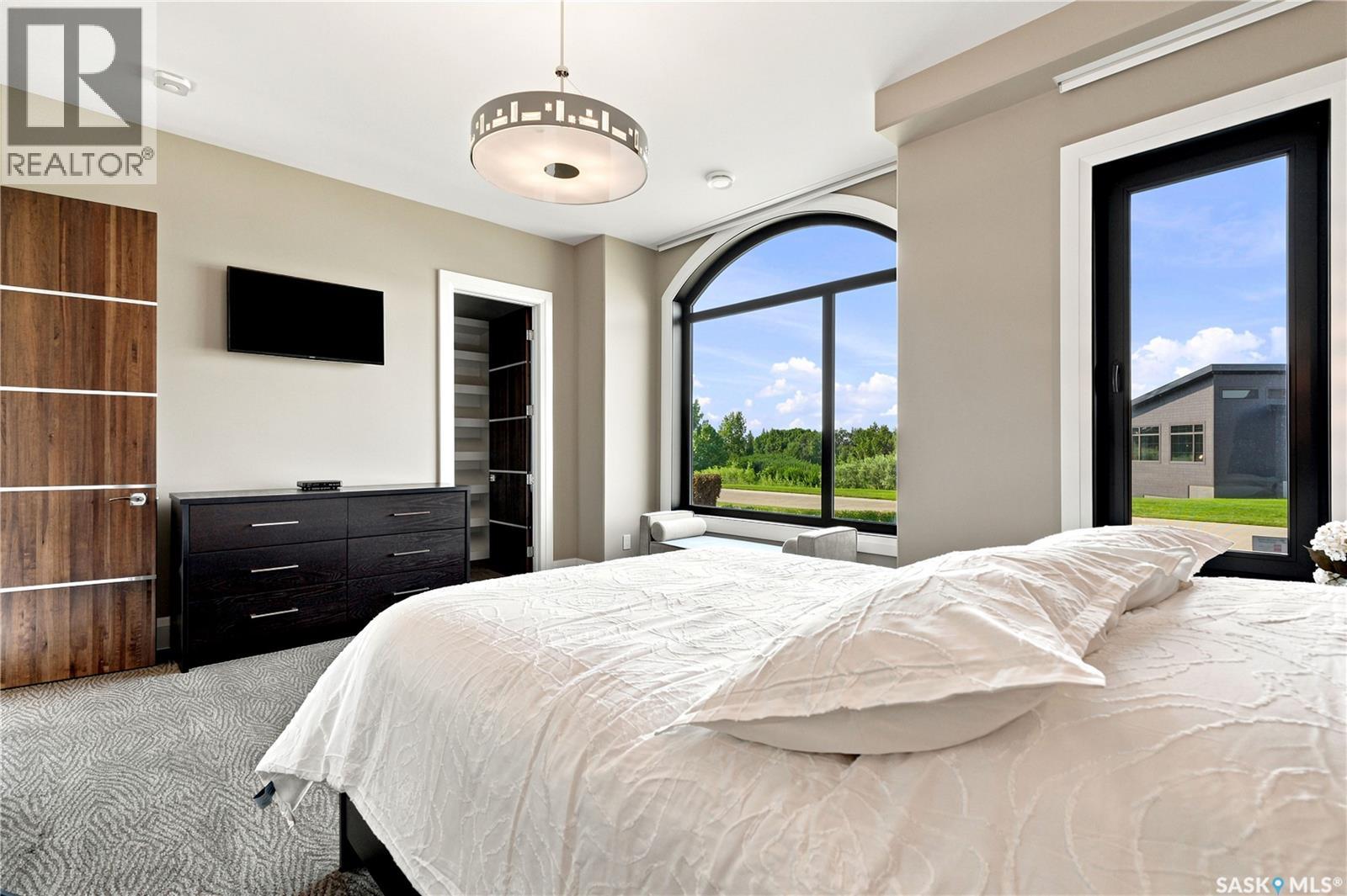 131 Greenbryre Street Property Photo 41