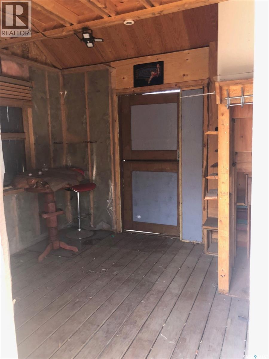 303 6th Avenue Property Photo 13