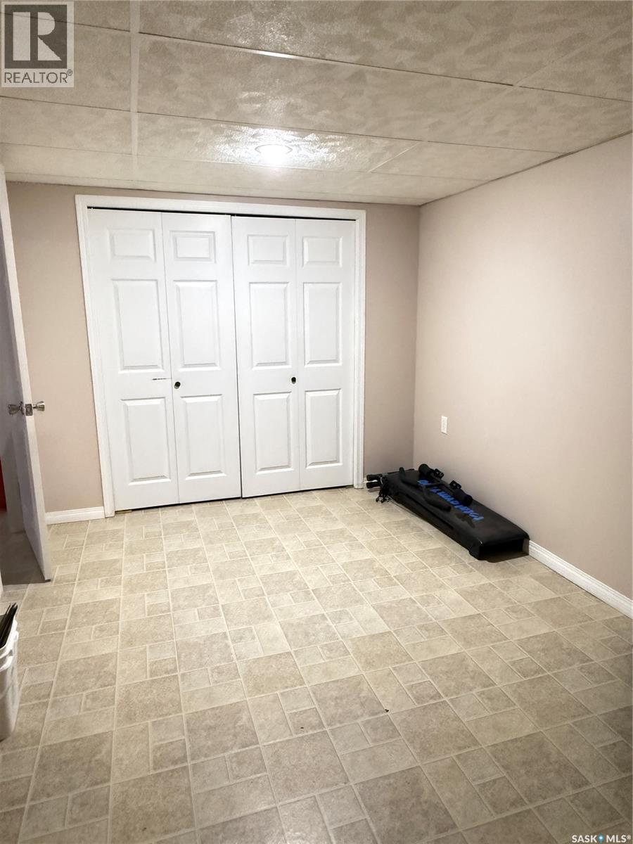1305 Park Avenue Property Photo 13