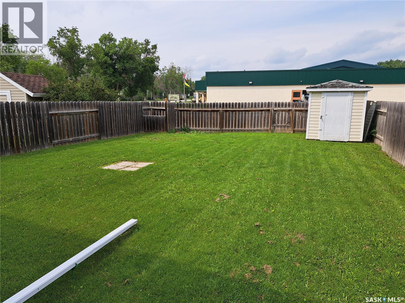 1305 Park Avenue Property Photo 20