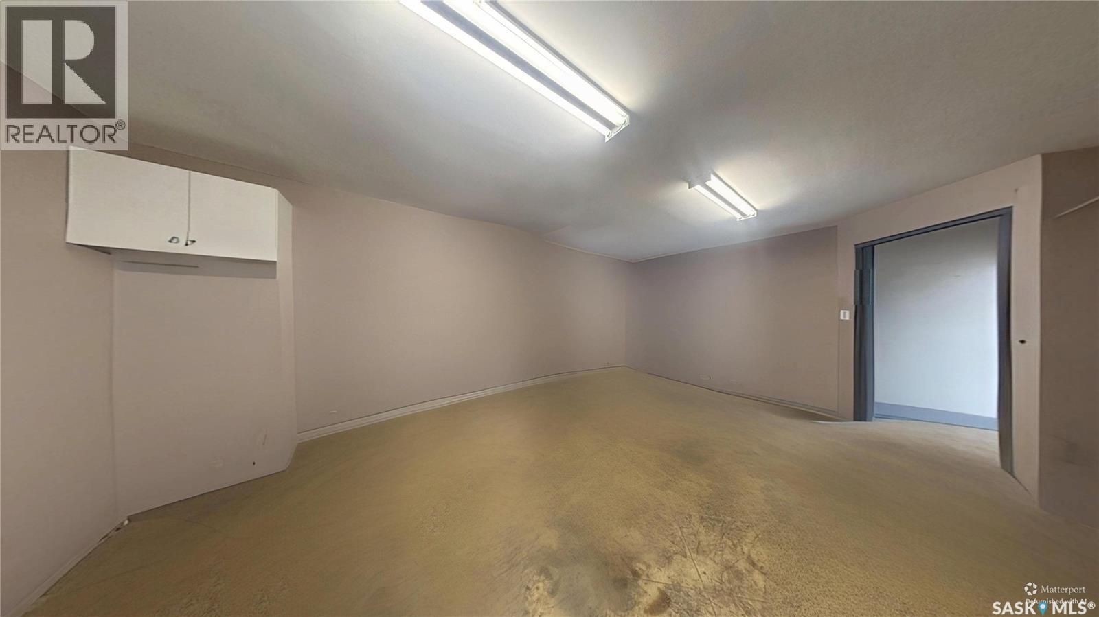 318 K Avenue S Property Photo 6