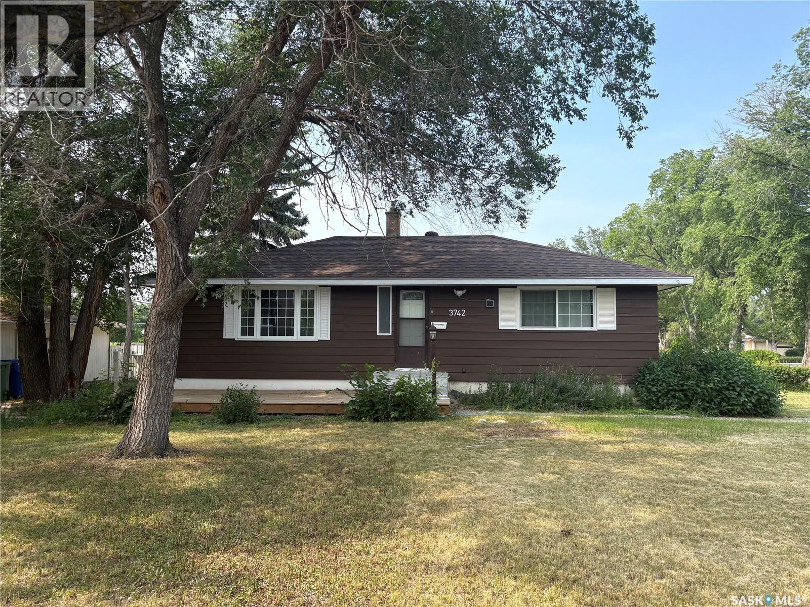 3742 Argyle ROAD