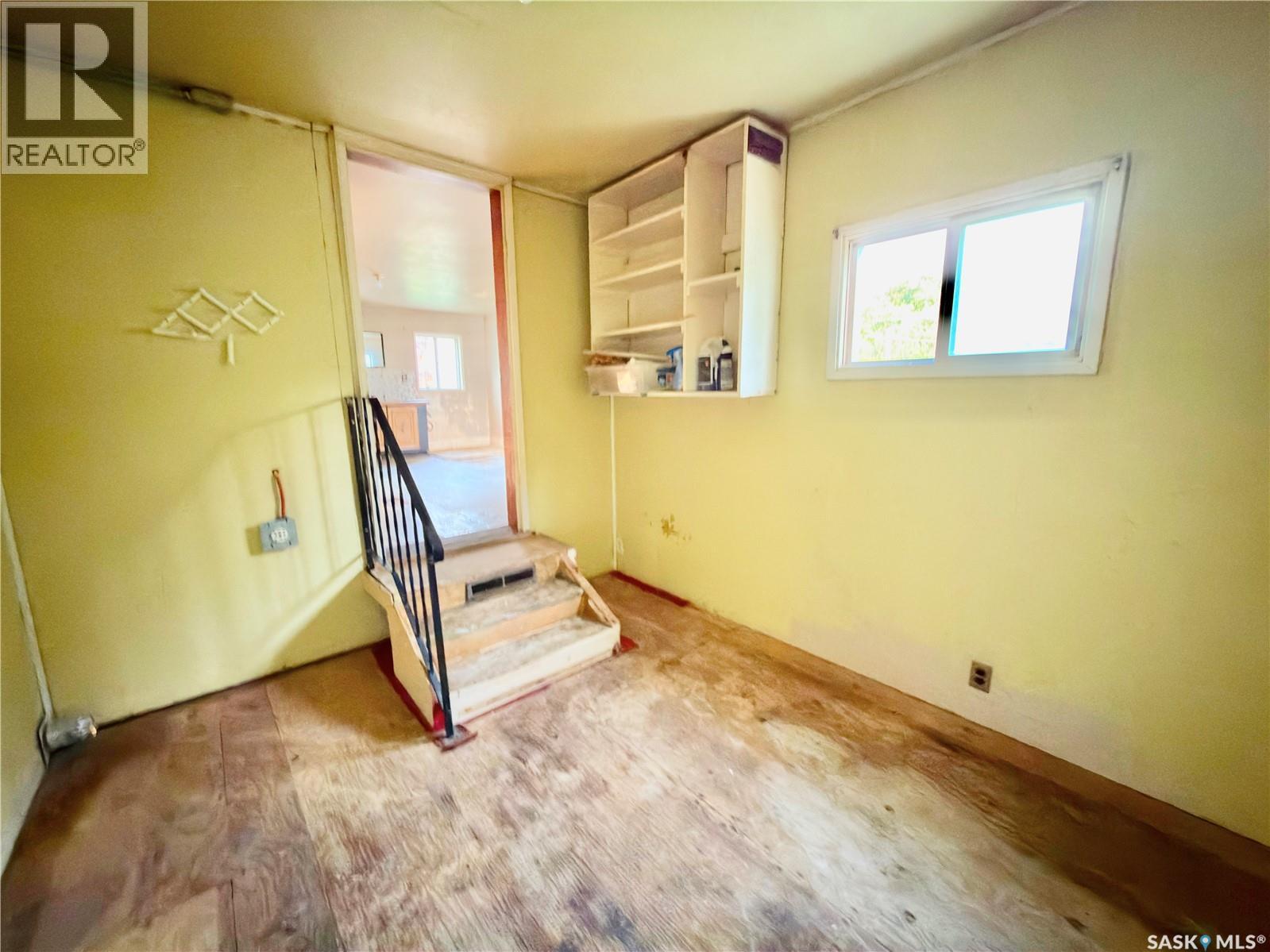 313 Grant Avenue Property Photo 7