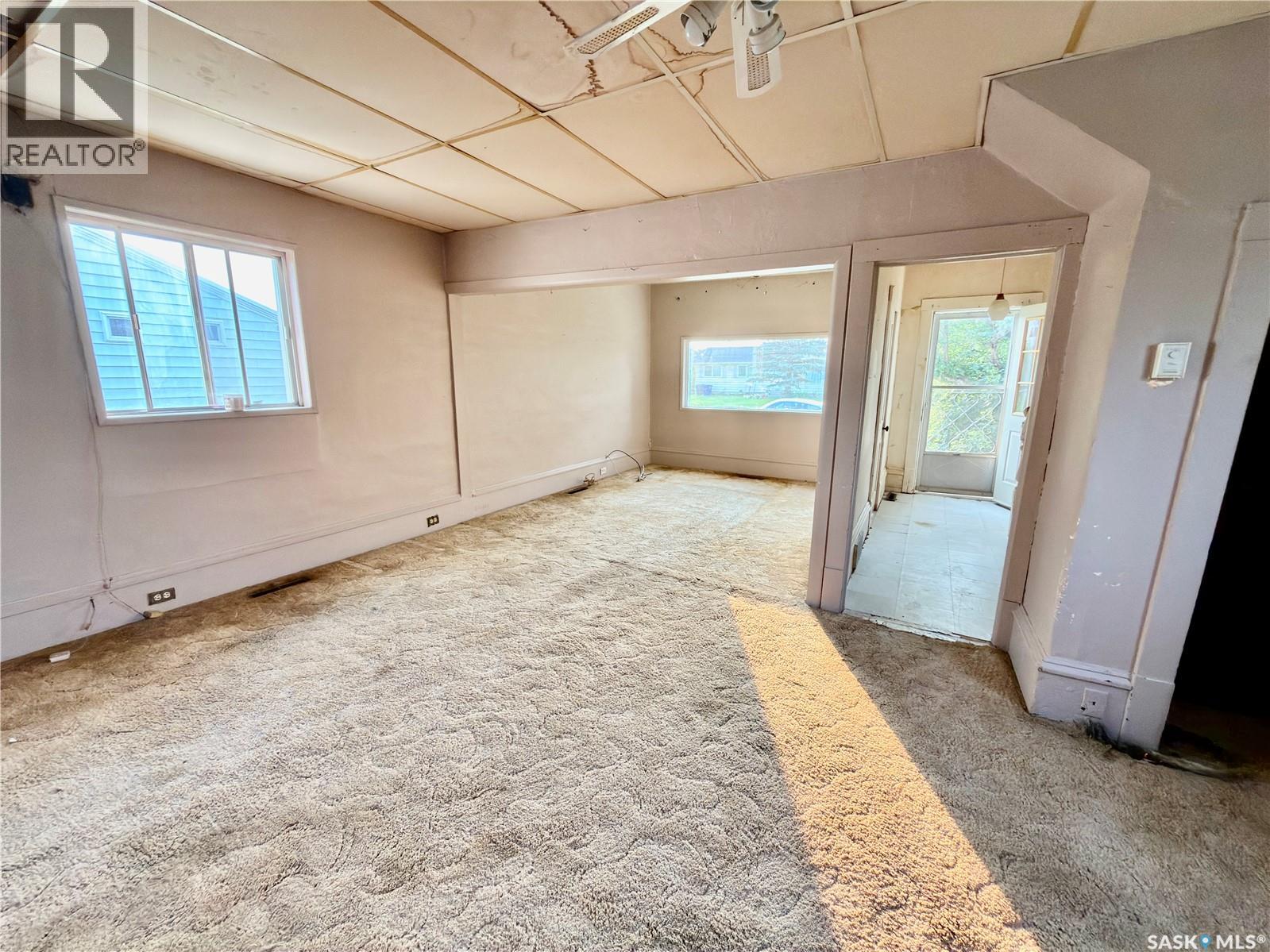 313 Grant Avenue Property Photo 11