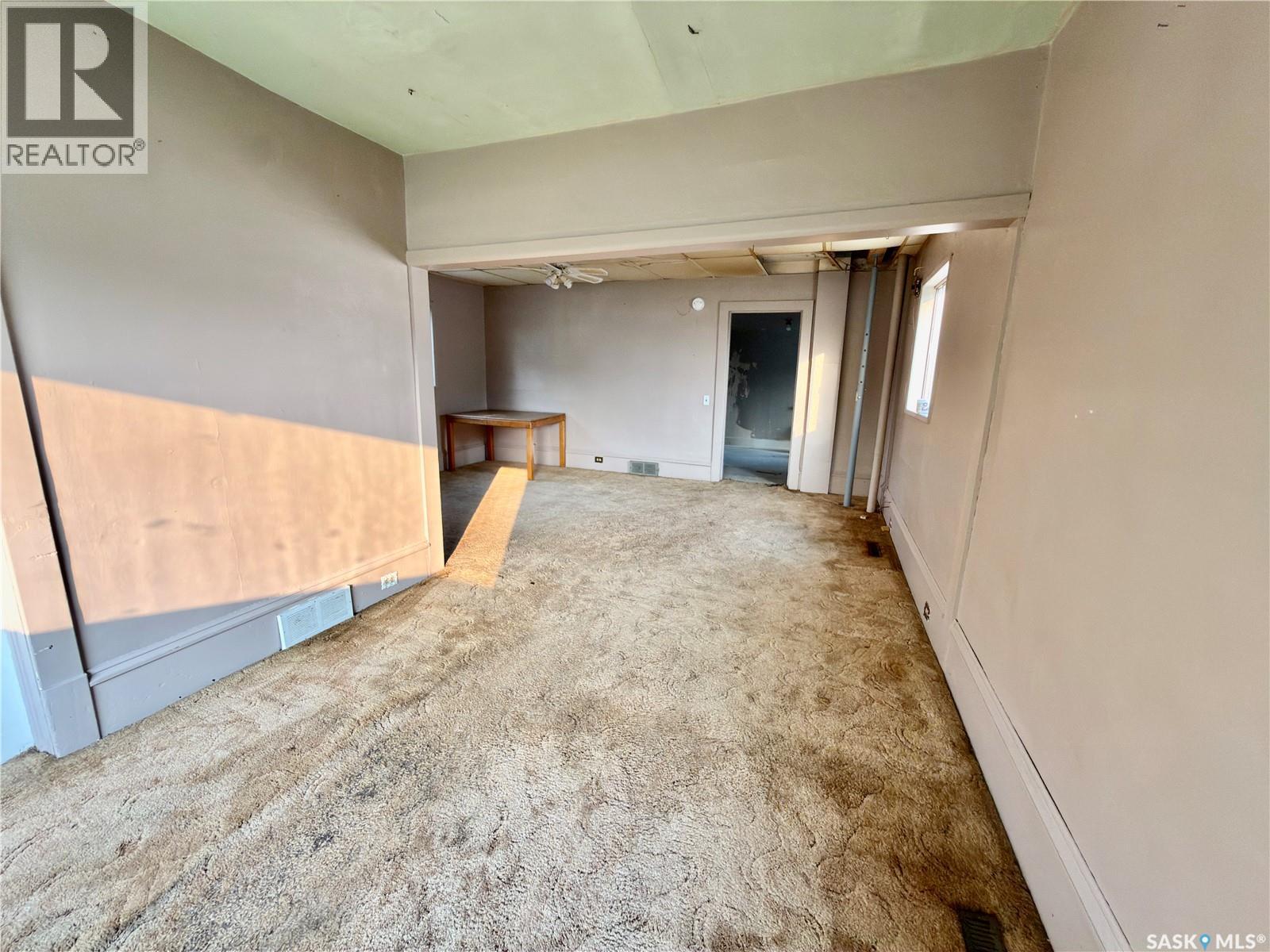 313 Grant Avenue Property Photo 14