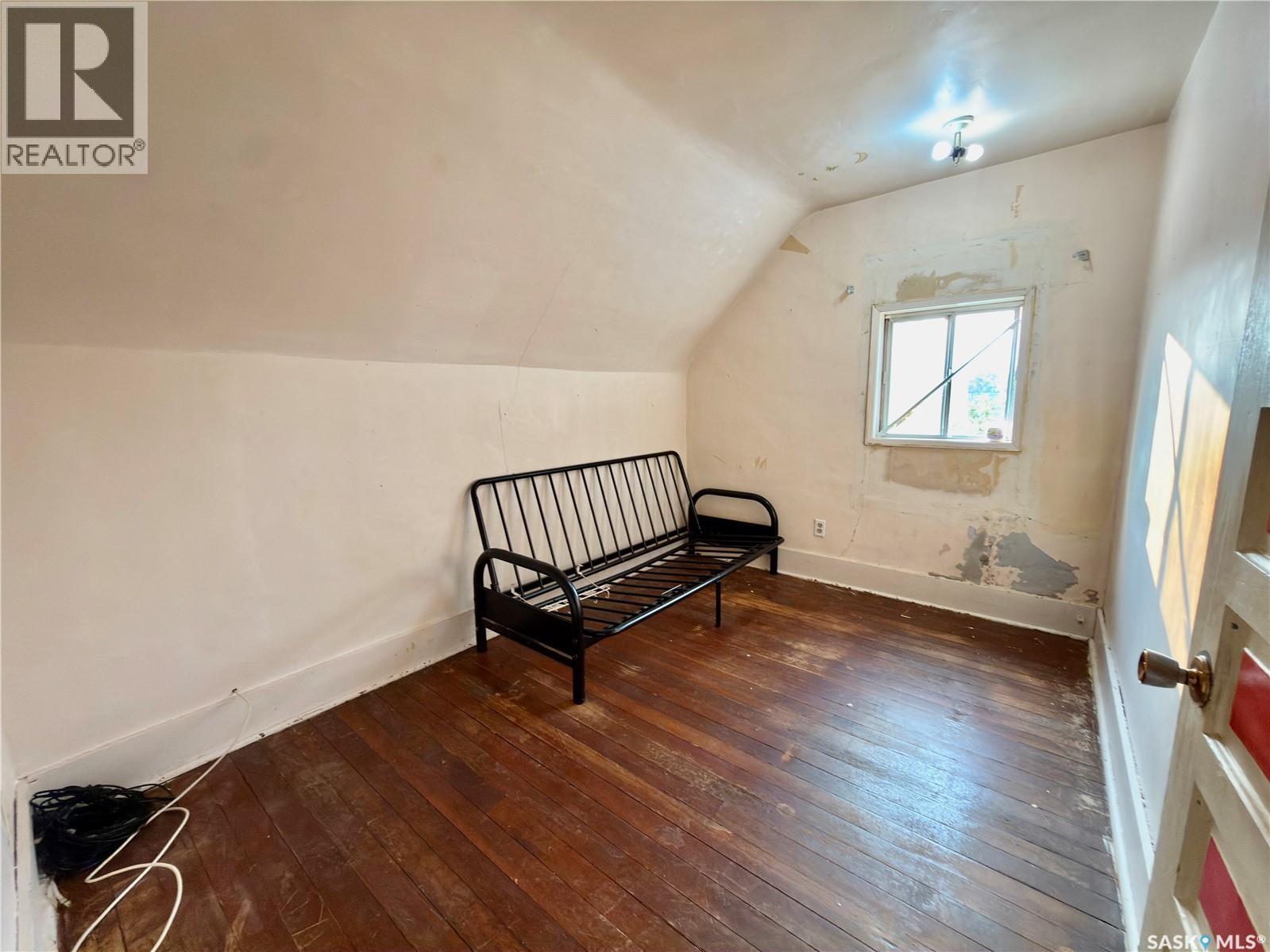 313 Grant Avenue Property Photo 21