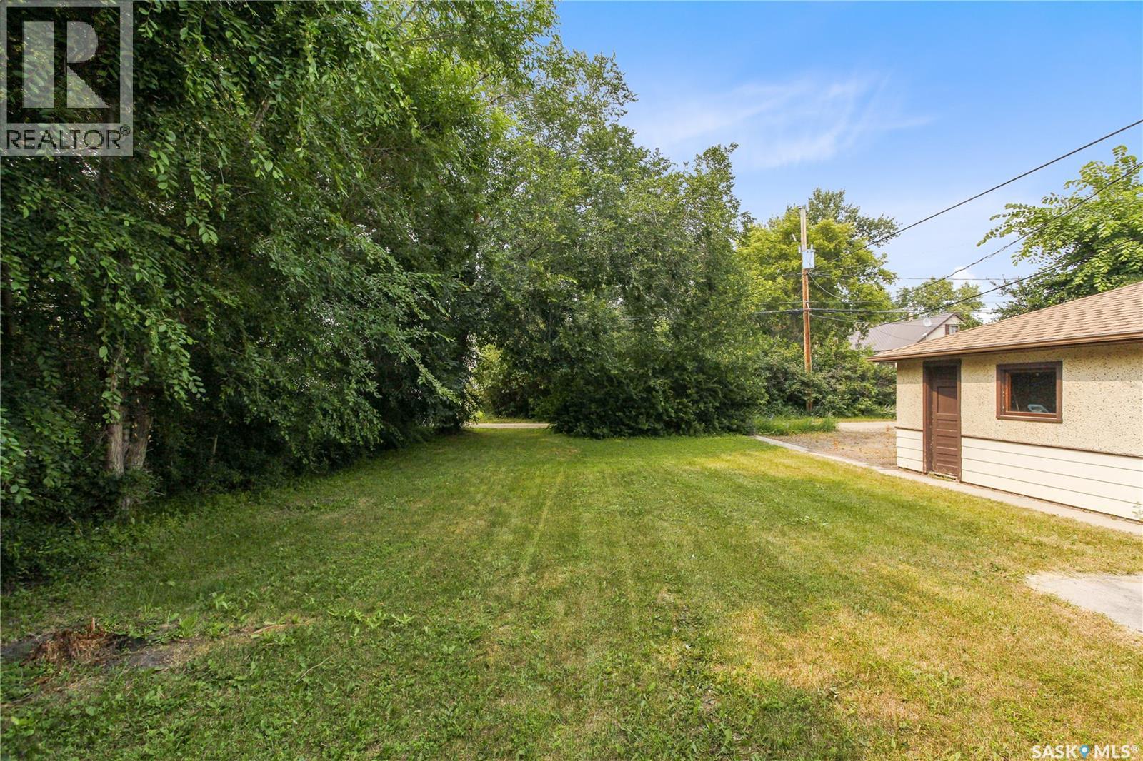 208 Edwards Street Property Photo 4
