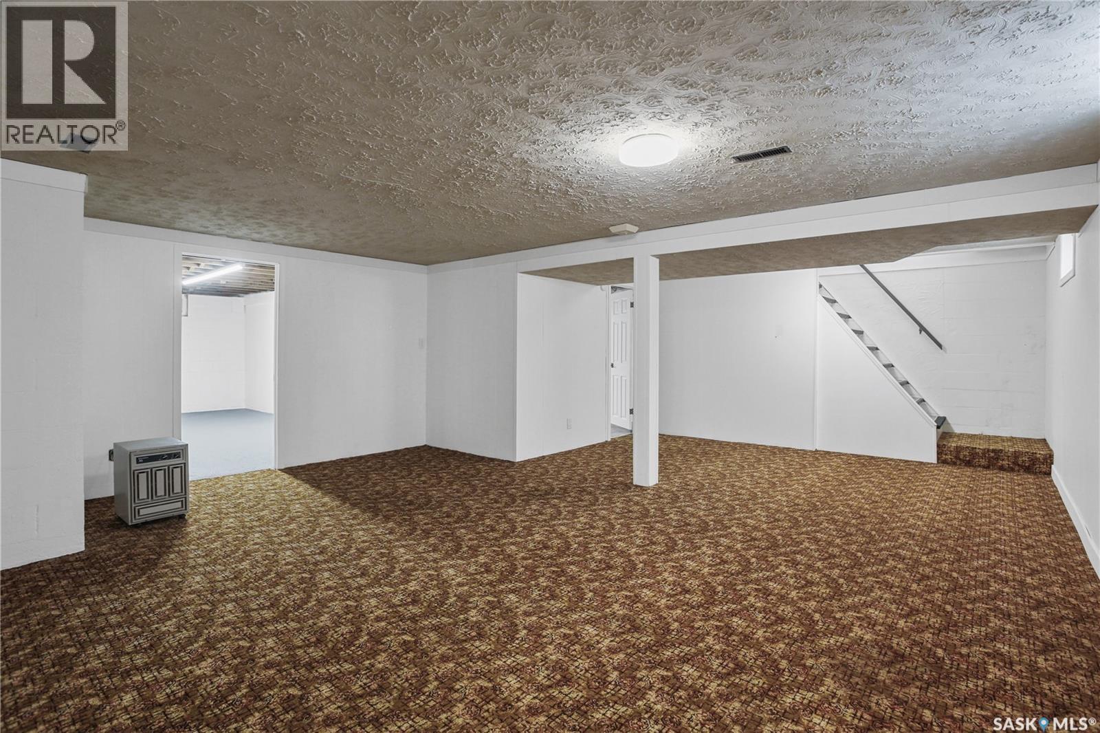 208 Edwards Street Property Photo 23