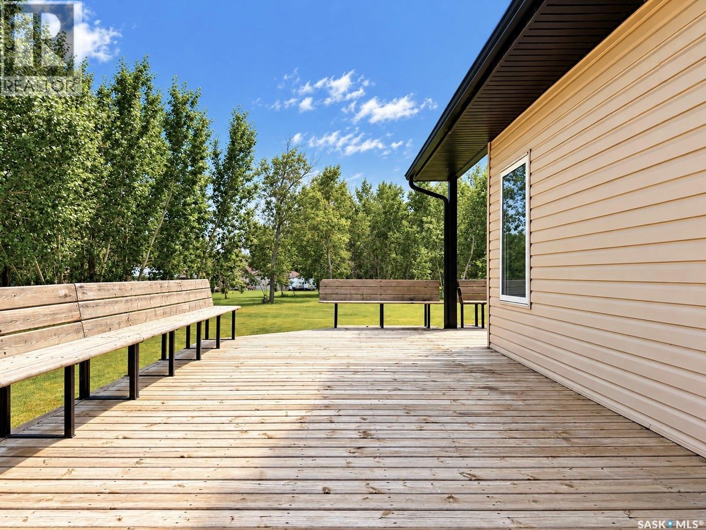 524 Vivian Bay Property Photo 5