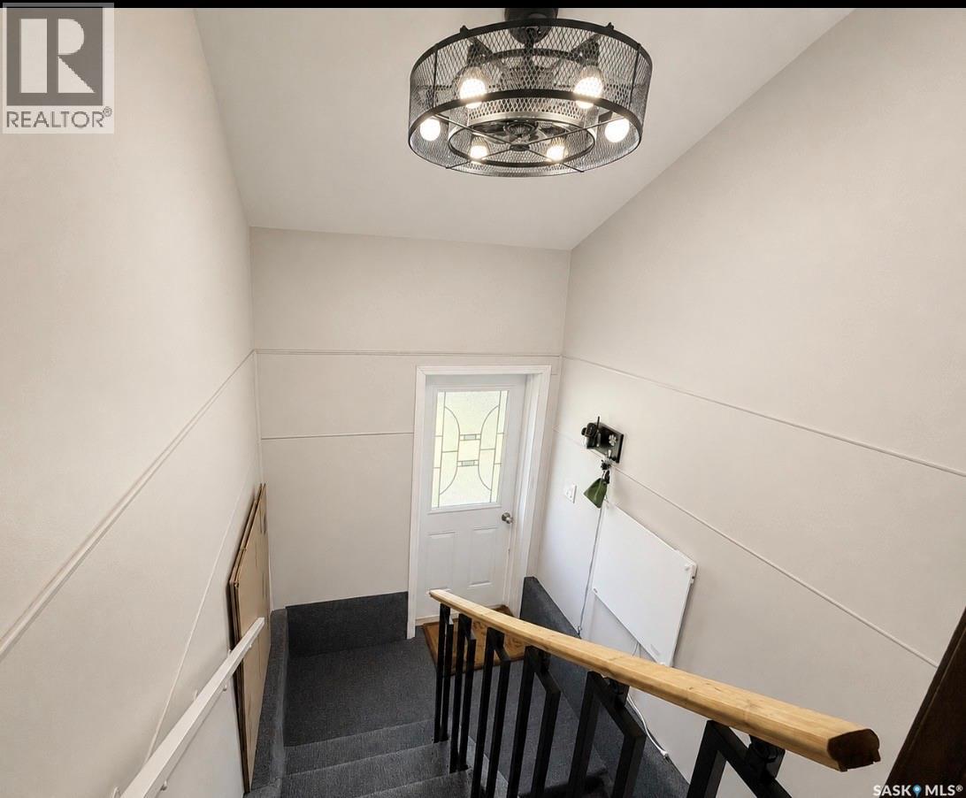 105 5th Avenue Property Photo 17