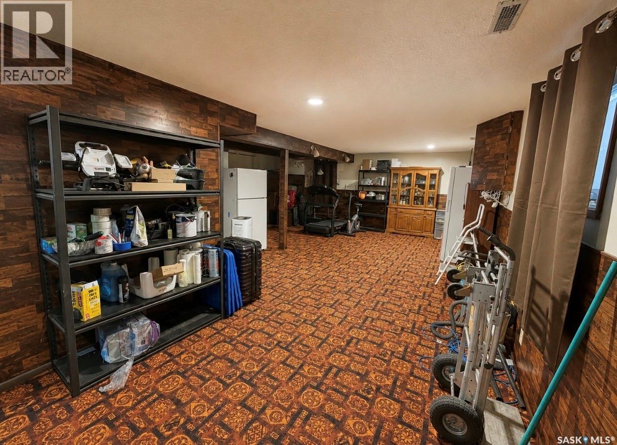 105 5th Avenue Property Photo 20