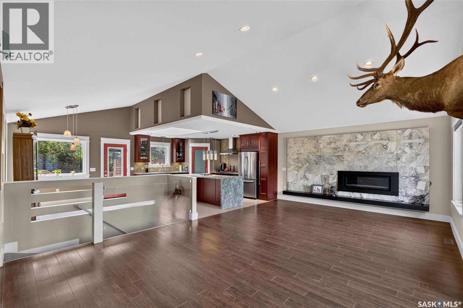 140 10th Street Property Photo 11
