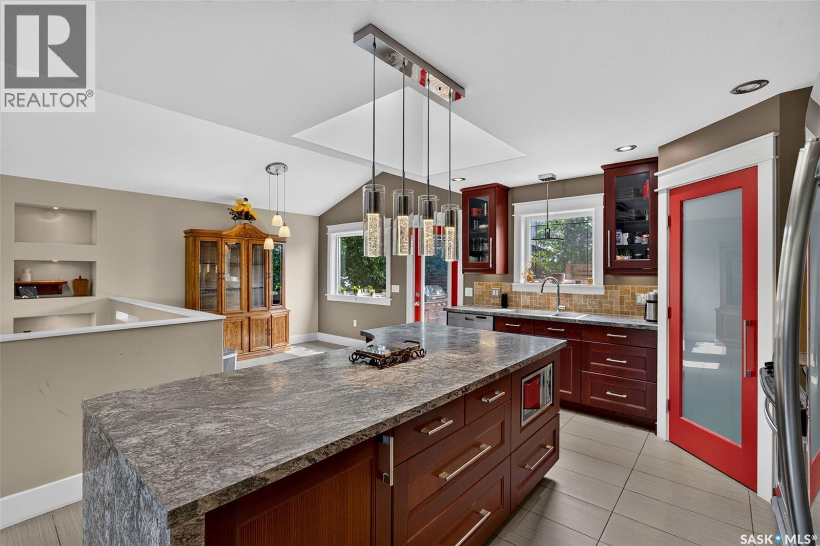 140 10th Street Property Photo 19