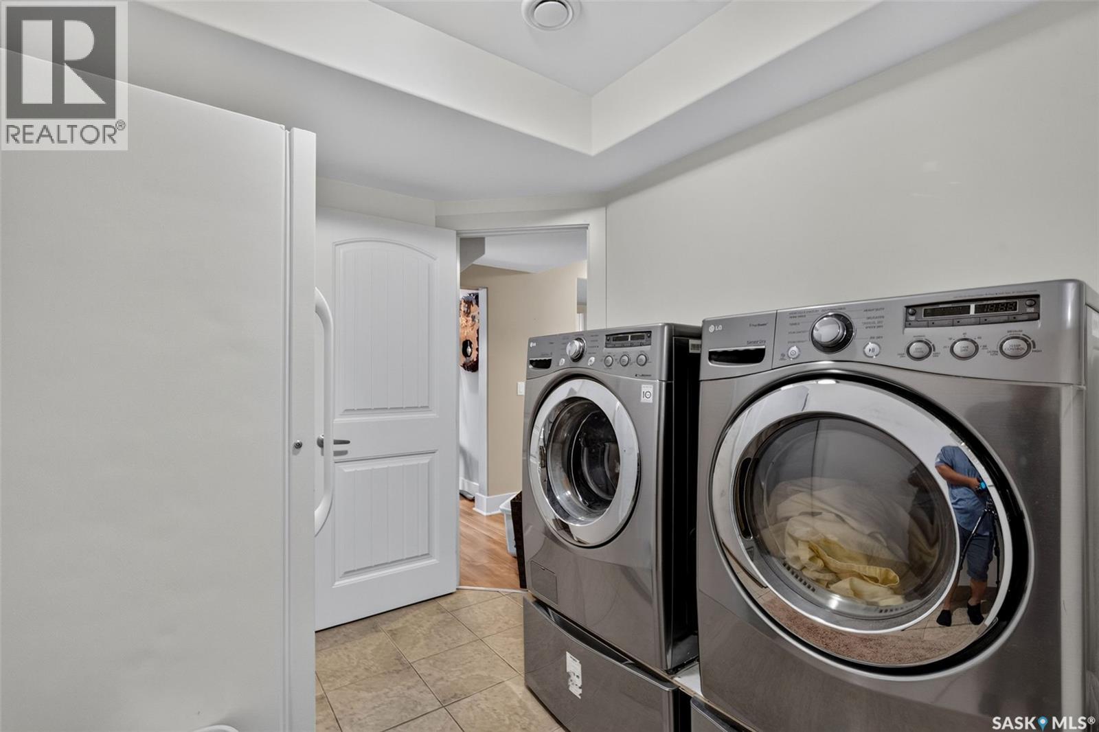 140 10th Street Property Photo 45
