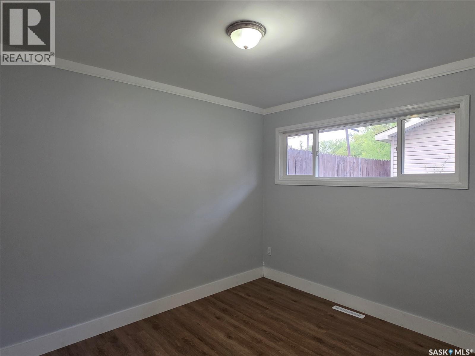 333 Elphinstone Street Property Photo 10