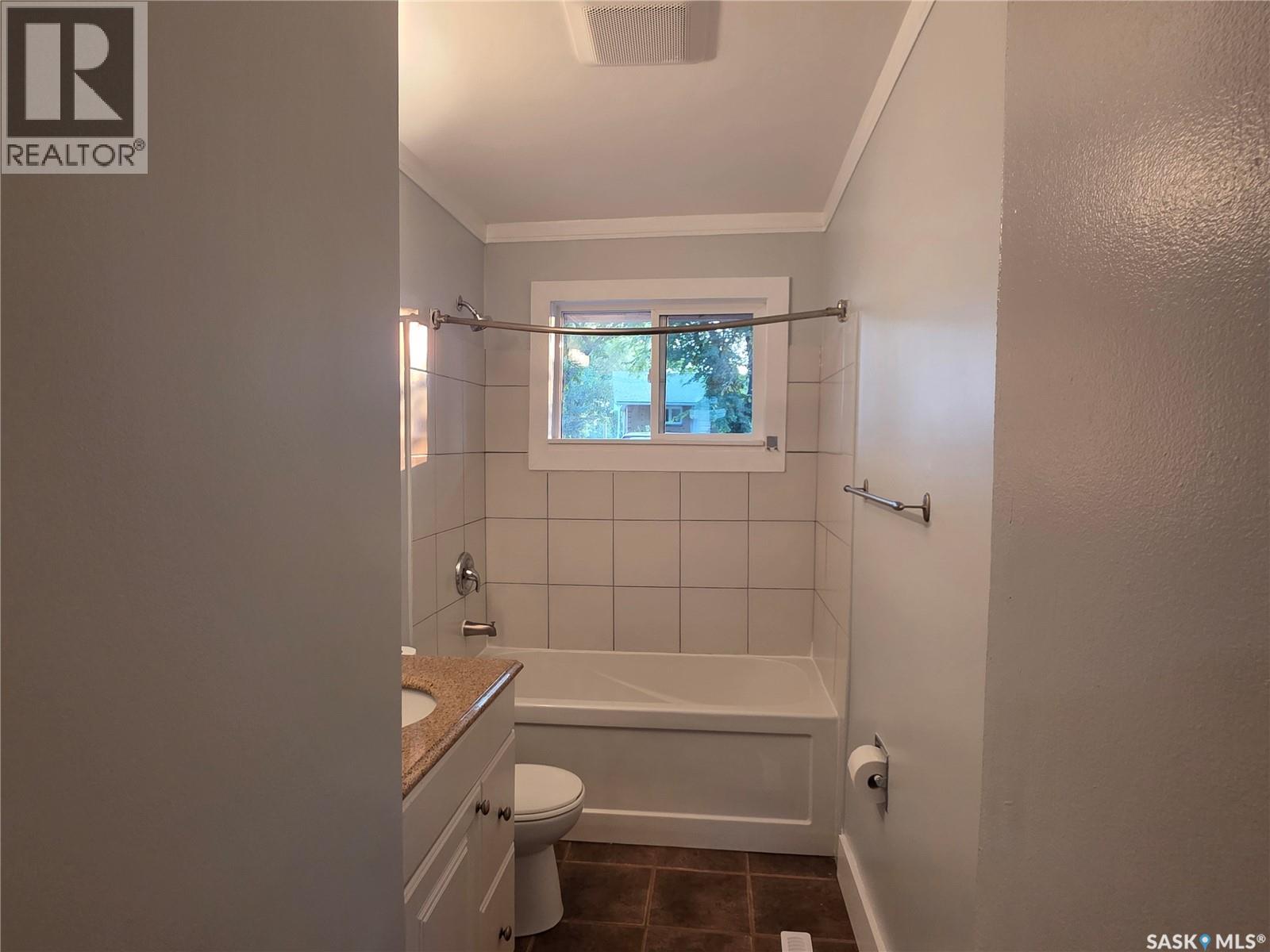 333 Elphinstone Street Property Photo 17