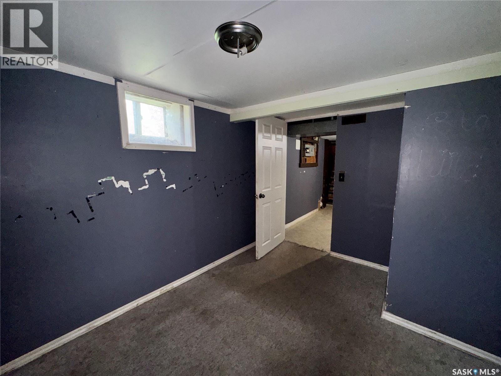 303 4th Avenue W Property Photo 20