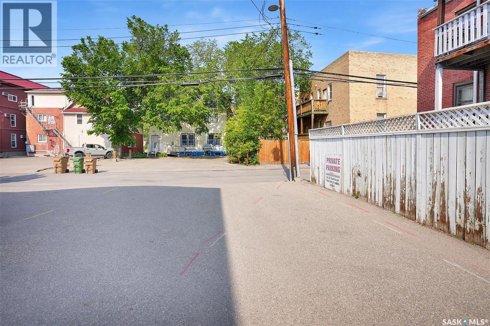 2216 Lorne Street Property Photo 44