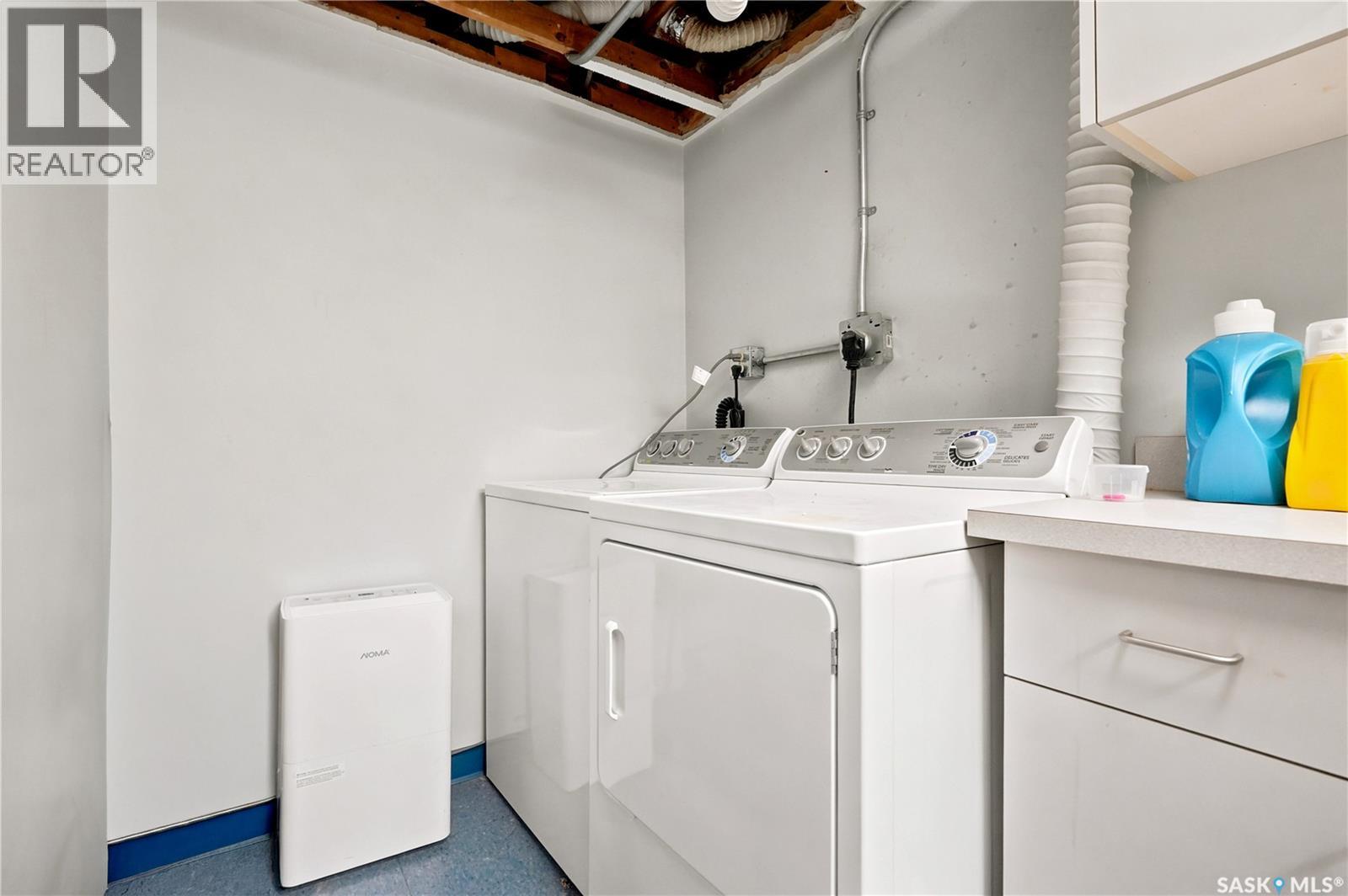 2216 Lorne Street Property Photo 53
