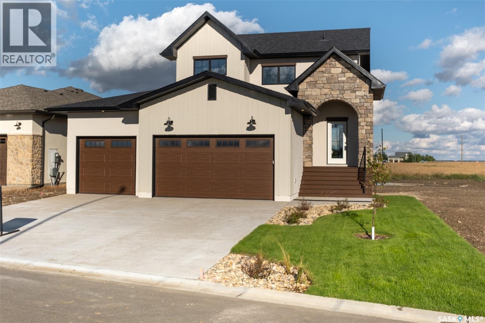 35 Country Road Property Photo 1