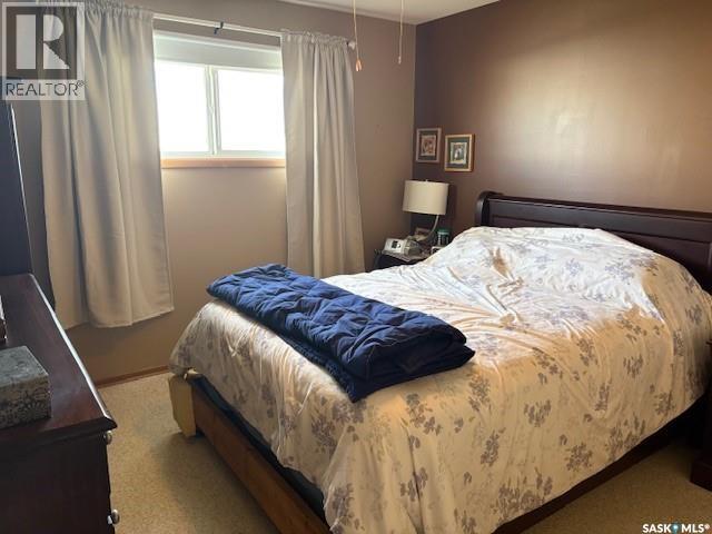 211 Throne Street Property Photo 12