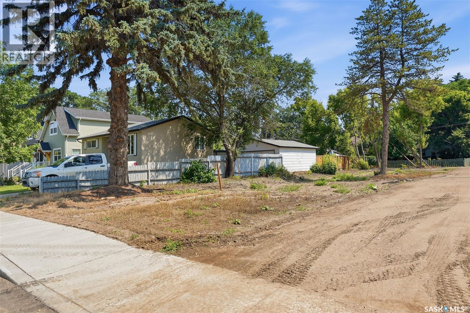 1809 Belfast AVENUE Property Photo 1