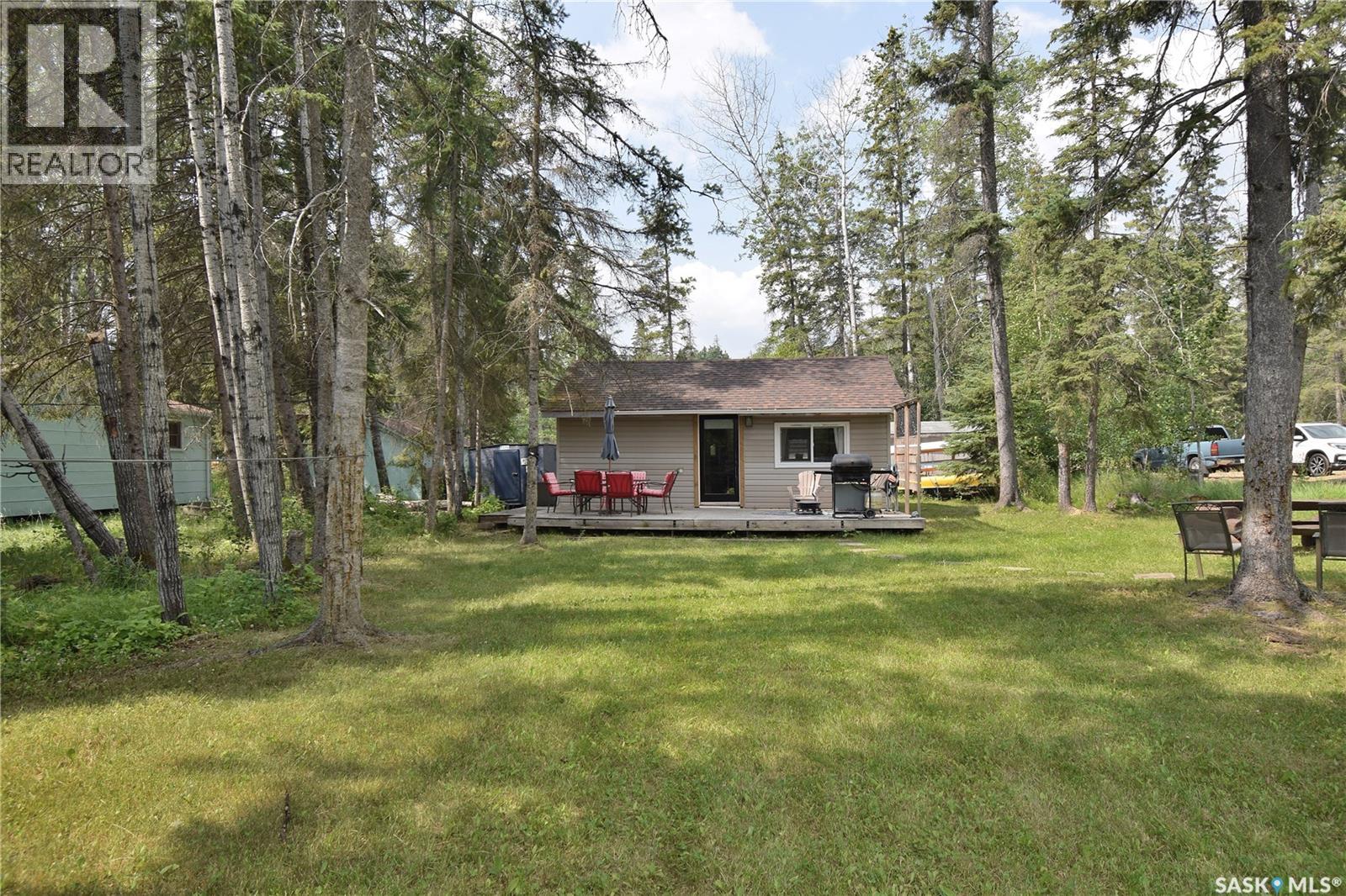 207 Kaldor Avenue Property Photo 1