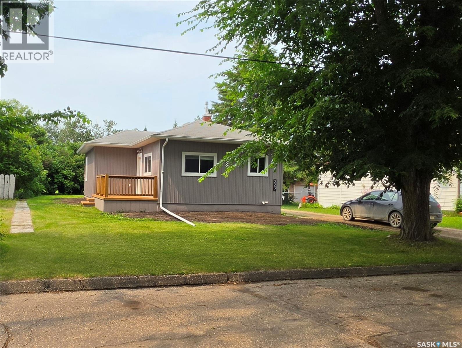 223 3rd Street Ne Property Photo 1