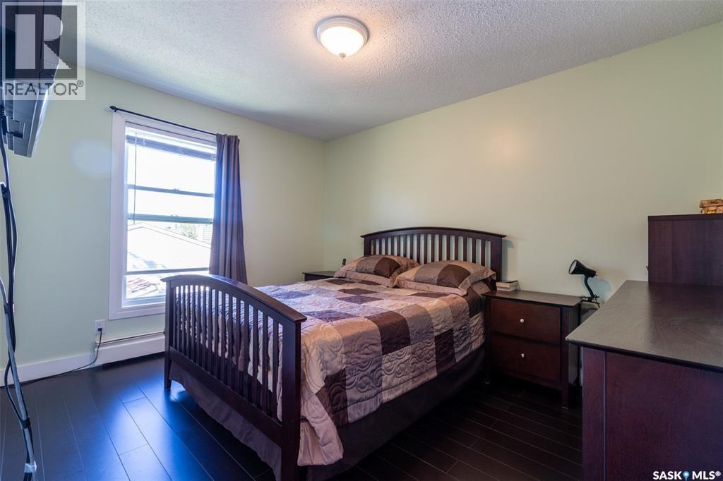 302 34 Nollet Avenue Property Photo 8