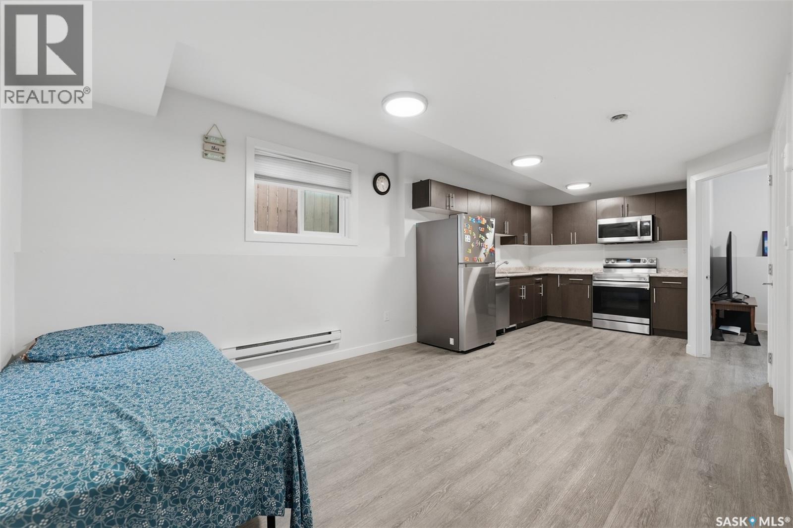 171 Thakur Street Property Photo 28