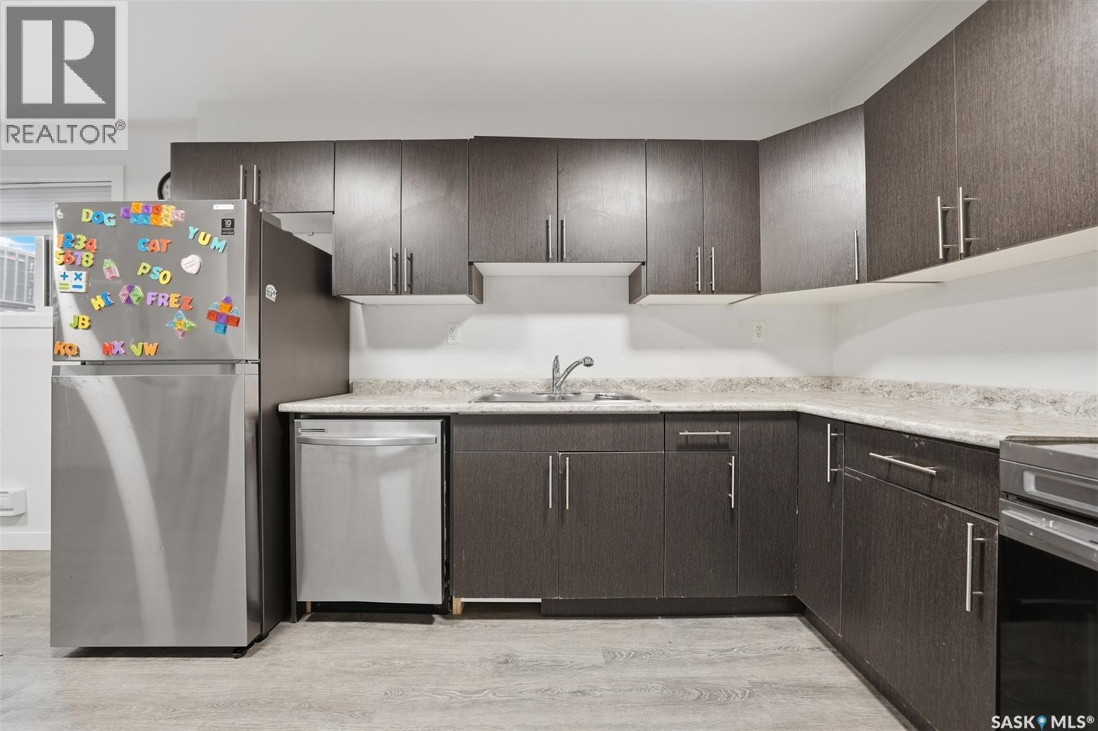 171 Thakur Street Property Photo 30