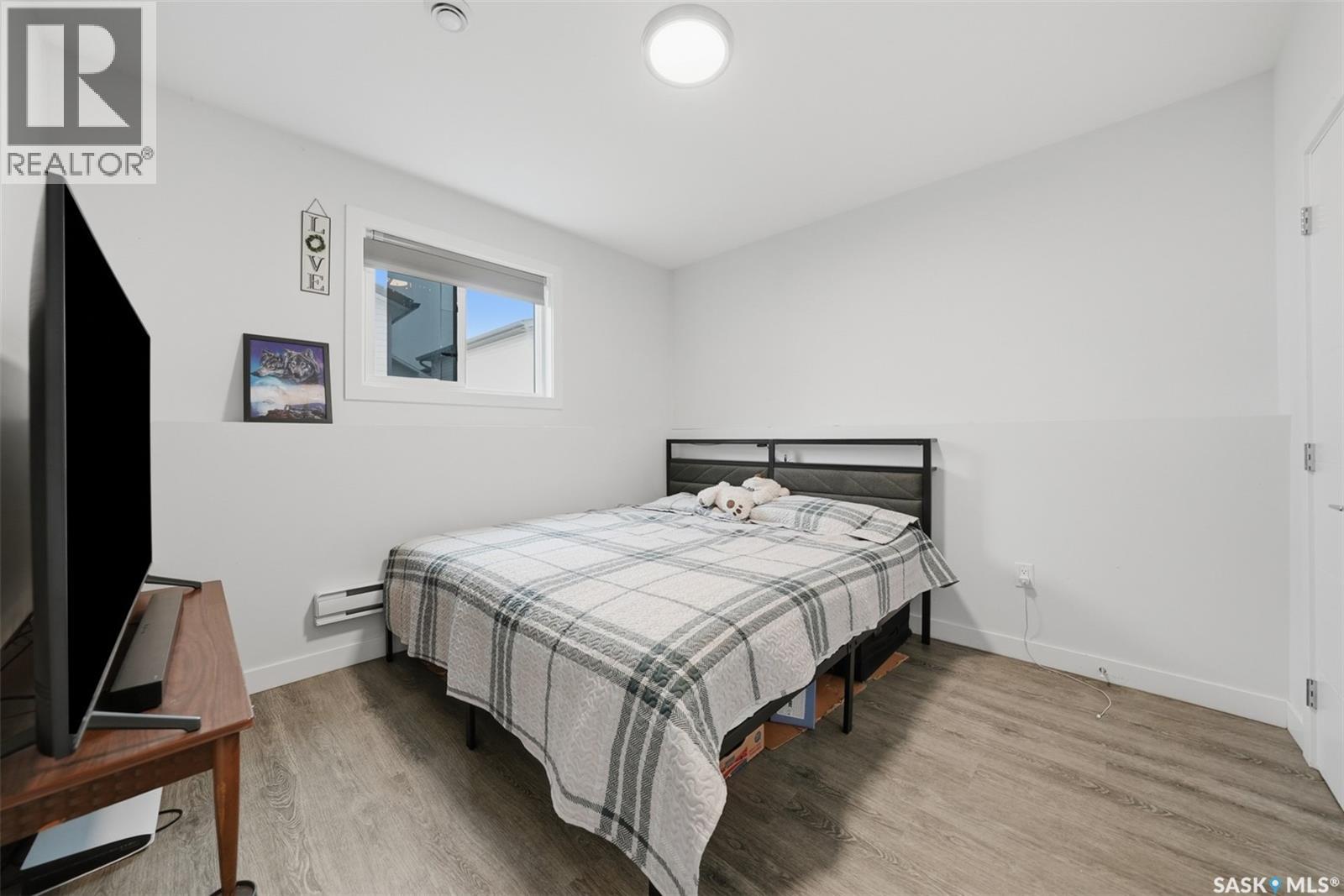 171 Thakur Street Property Photo 33