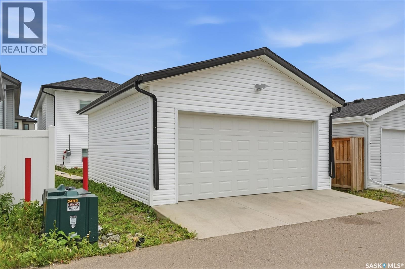171 Thakur Street Property Photo 41