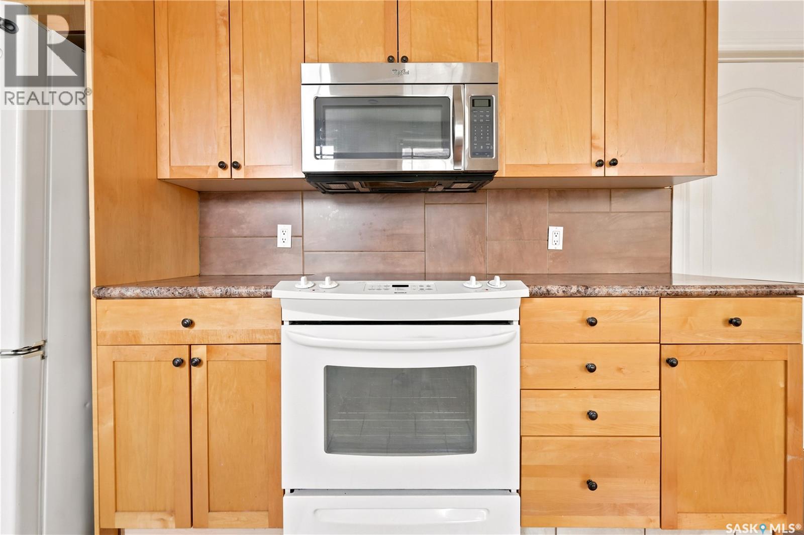 2038 Toronto Street Property Photo 17