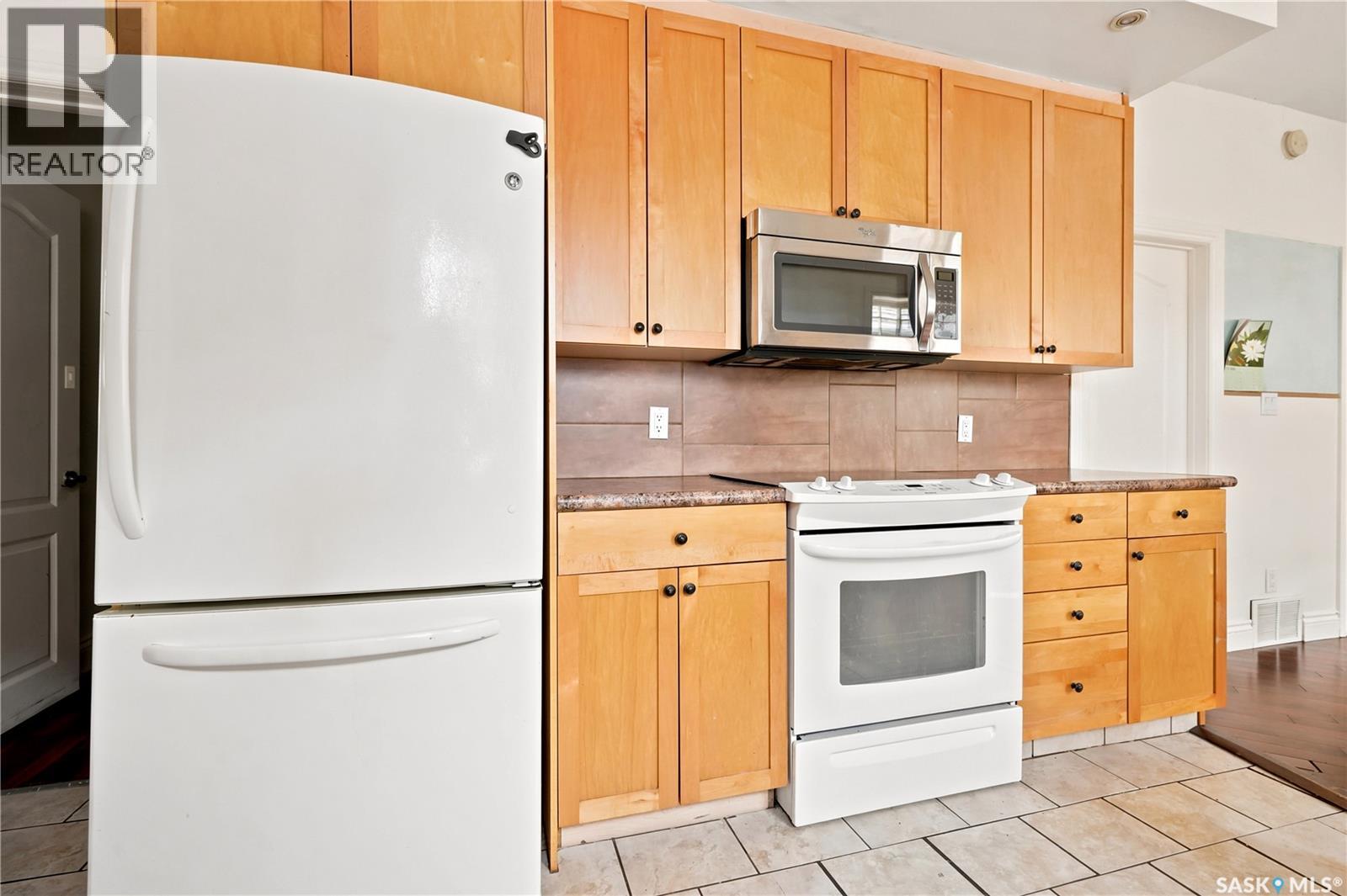 2038 Toronto Street Property Photo 18