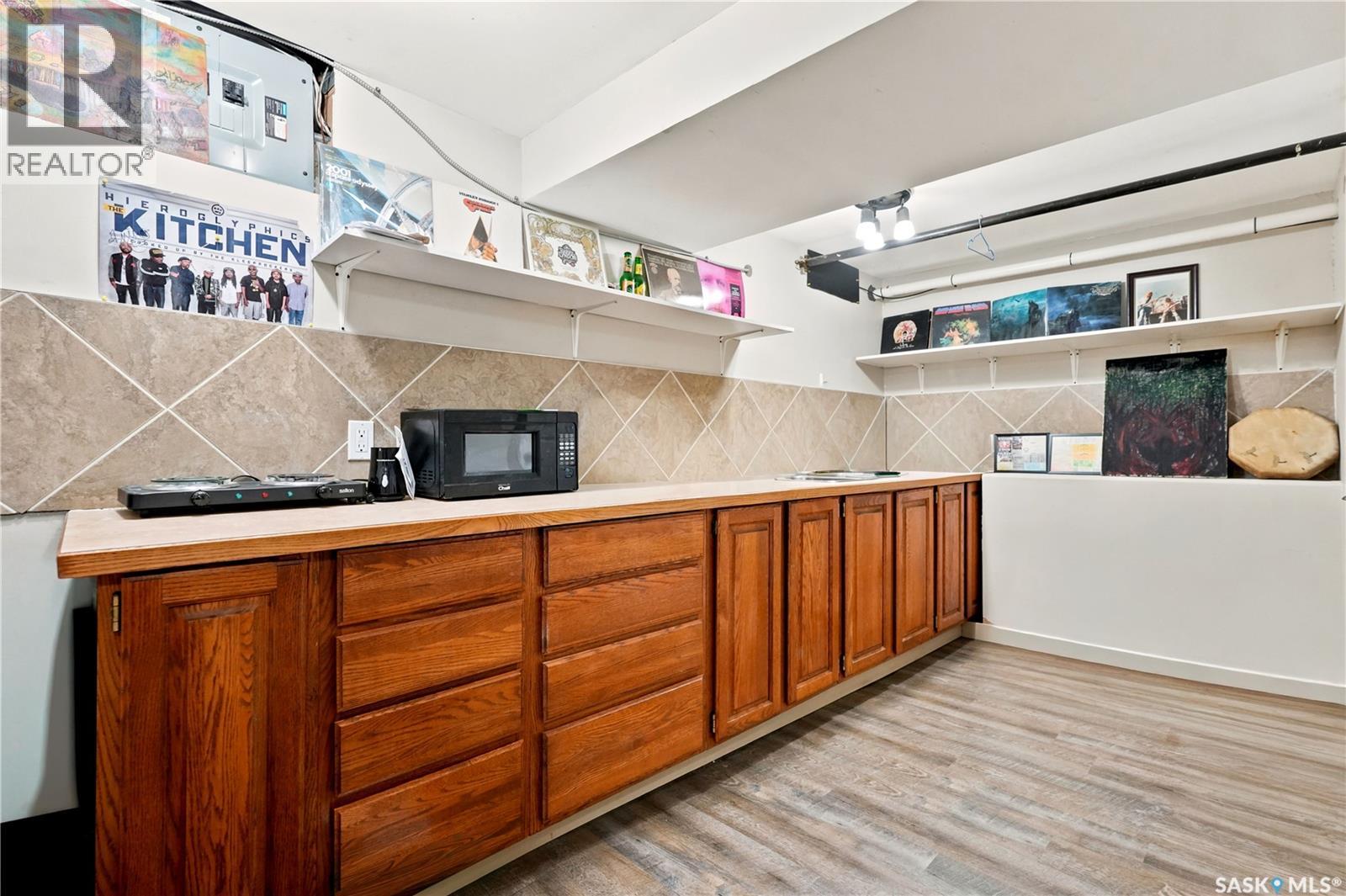 2038 Toronto Street Property Photo 24