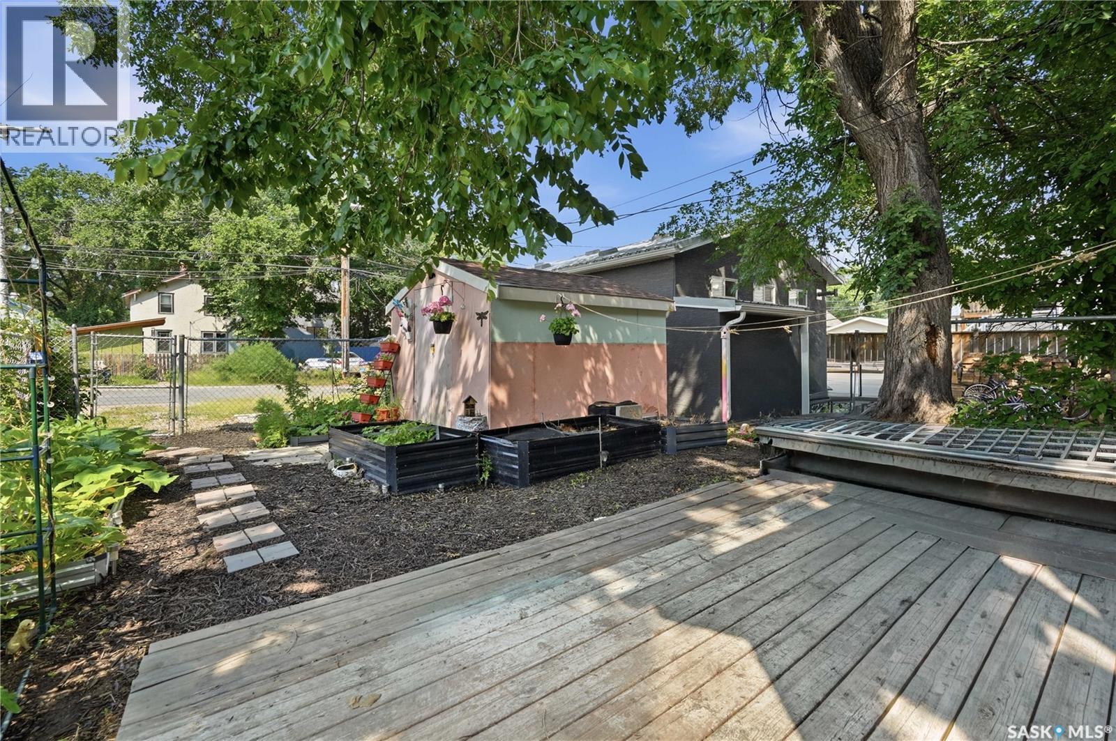 2038 Toronto Street Property Photo 31
