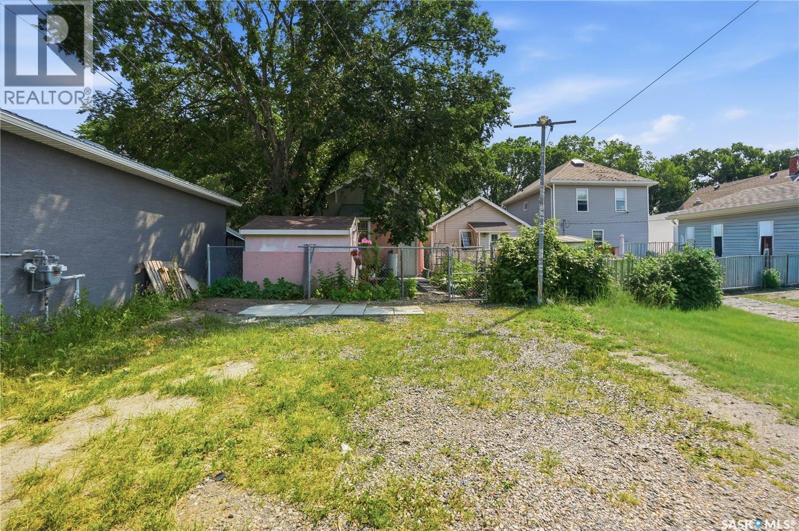 2038 Toronto Street Property Photo 35