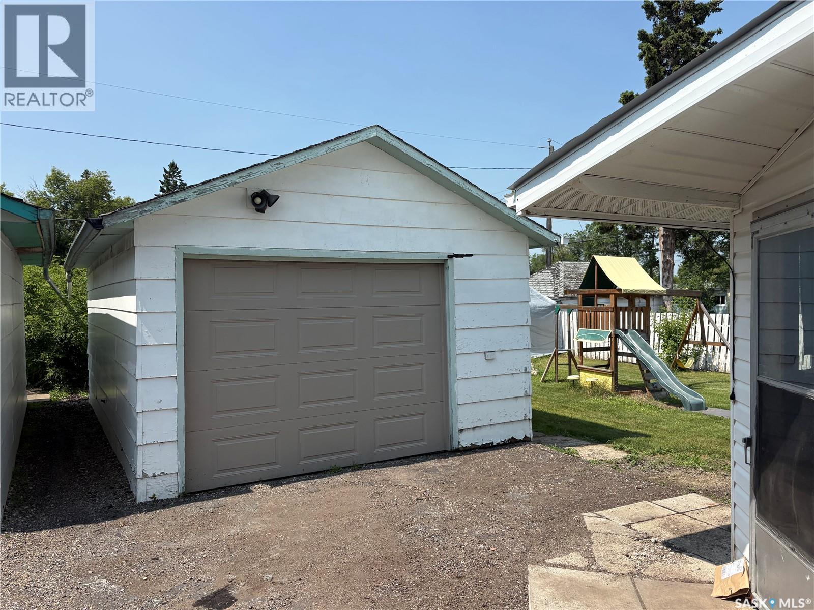 129 3rd Street Ne Property Photo 3