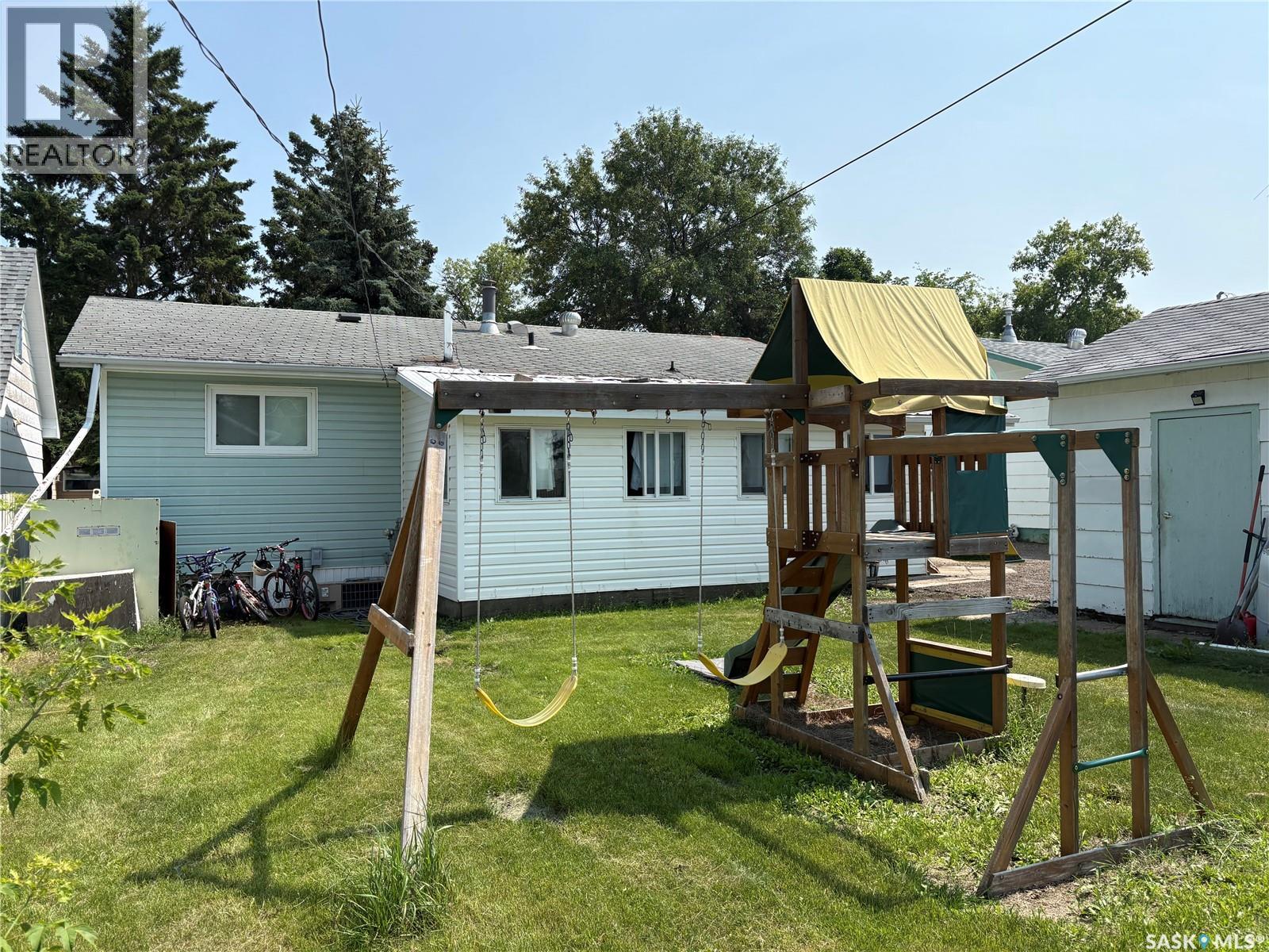 129 3rd Street Ne Property Photo 20