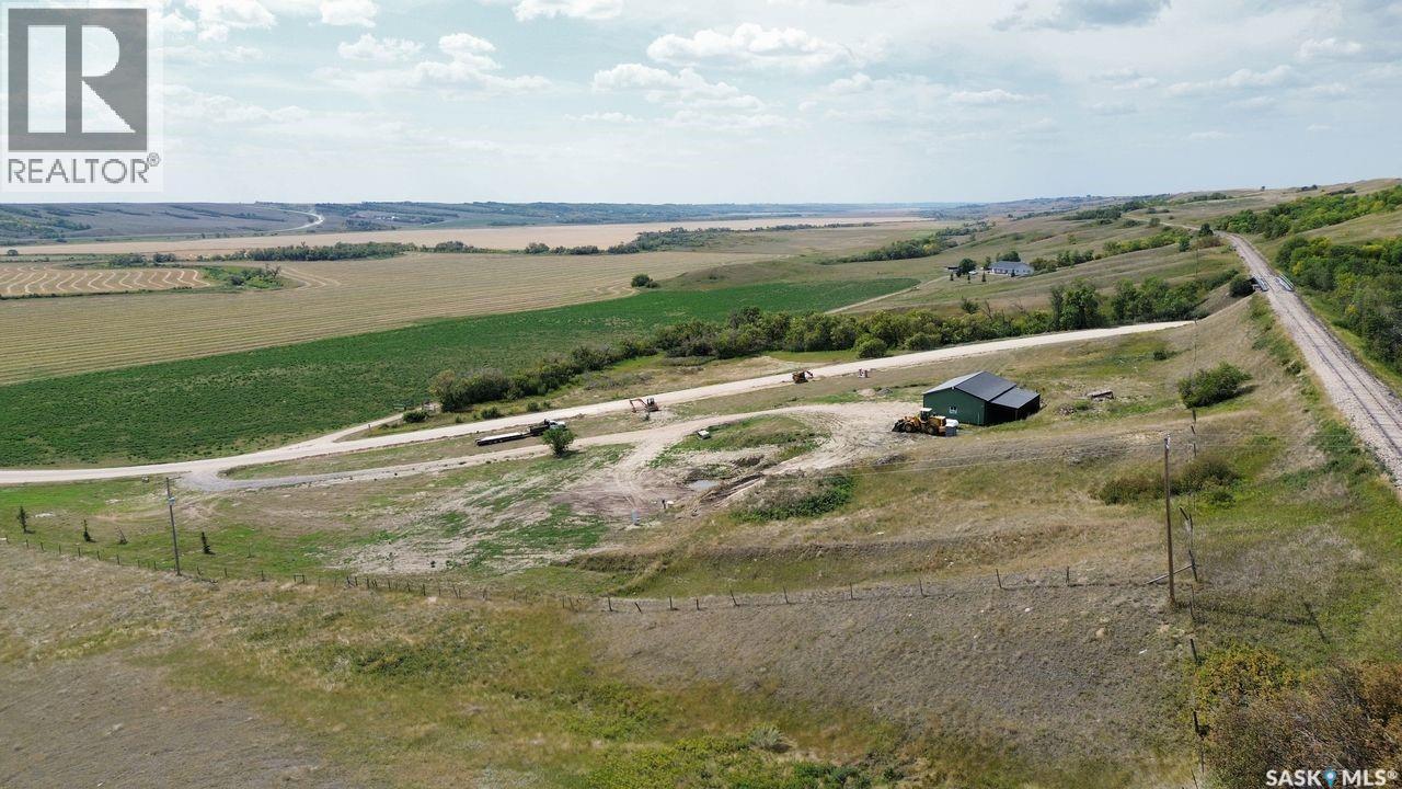 Lumsden Valley 2.5 Acres With Shop Property Photo 2
