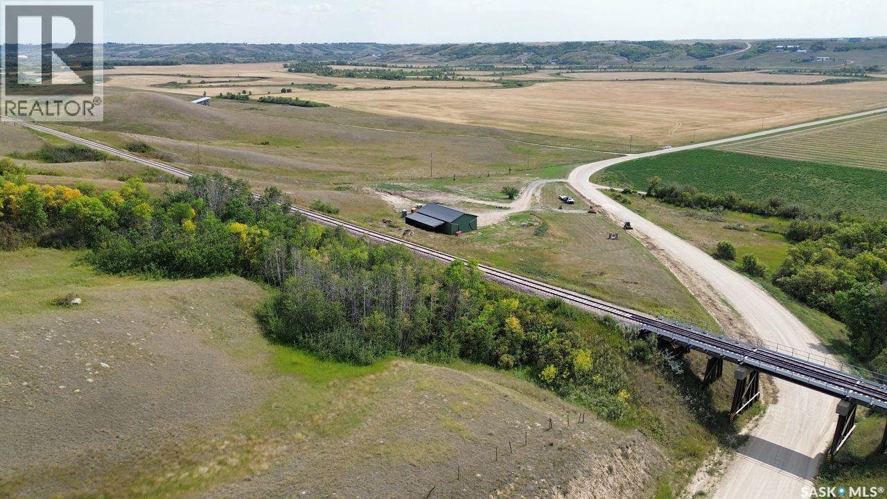 Lumsden Valley 2.5 Acres With Shop Property Photo 4
