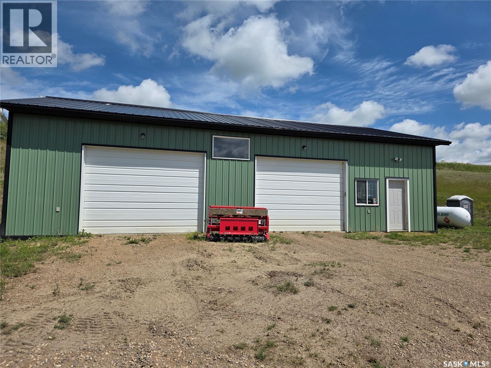 Lumsden Valley 2.5 Acres With Shop Property Photo 8