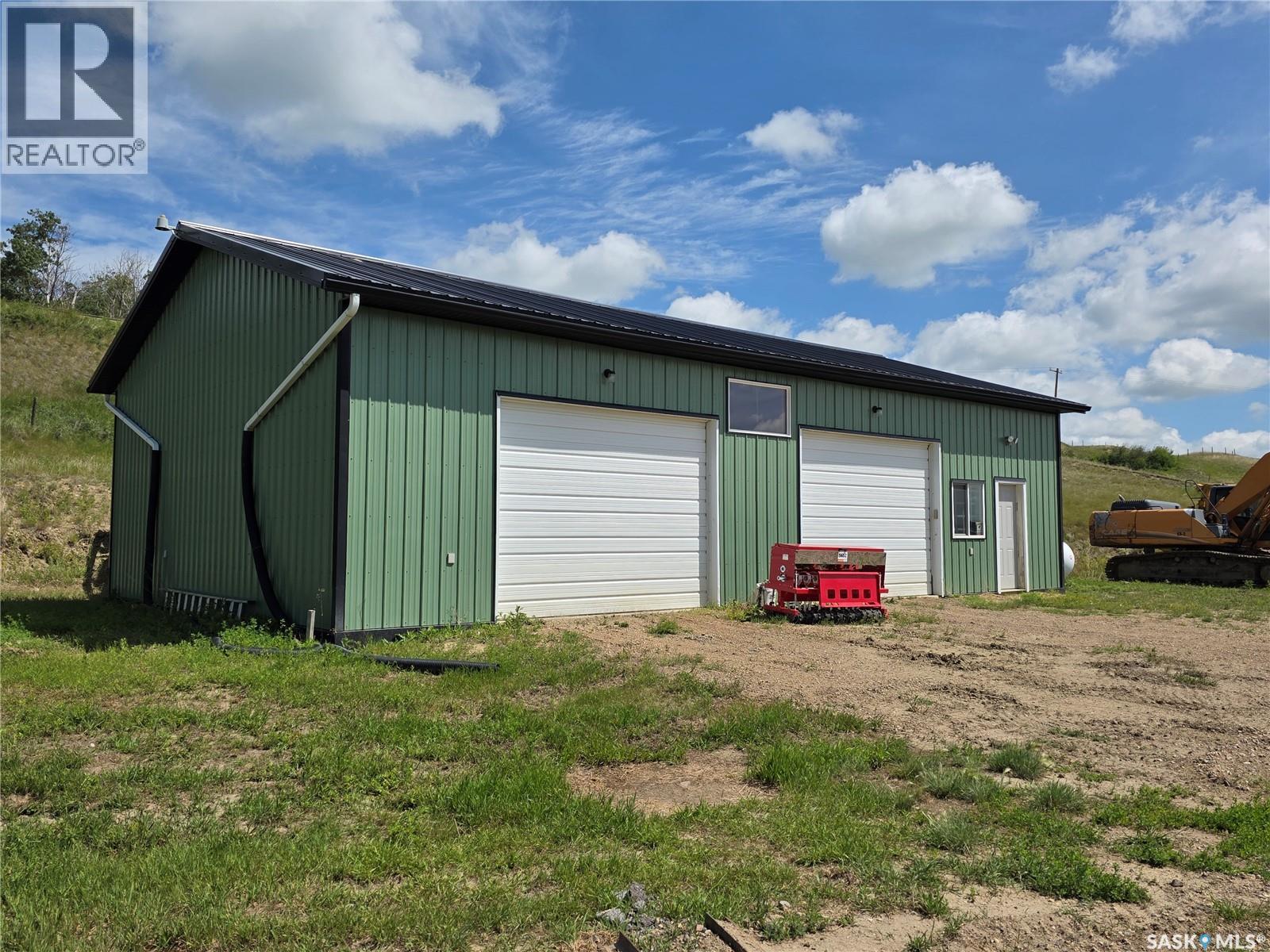 Lumsden Valley 2.5 Acres With Shop Property Photo 10