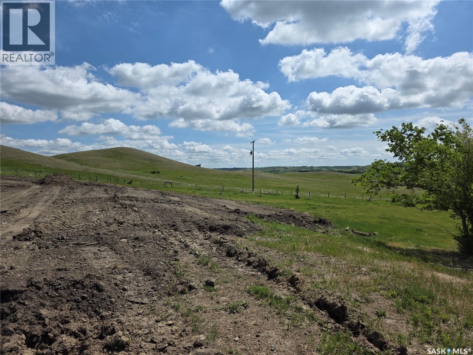 Lumsden Valley 2.5 Acres With Shop Property Photo 21