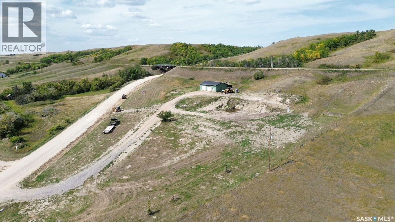 Lumsden Valley 2.5 Acres With Shop Property Photo 27