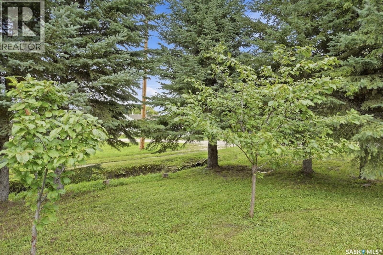 202 Princess Avenue W Property Photo 34