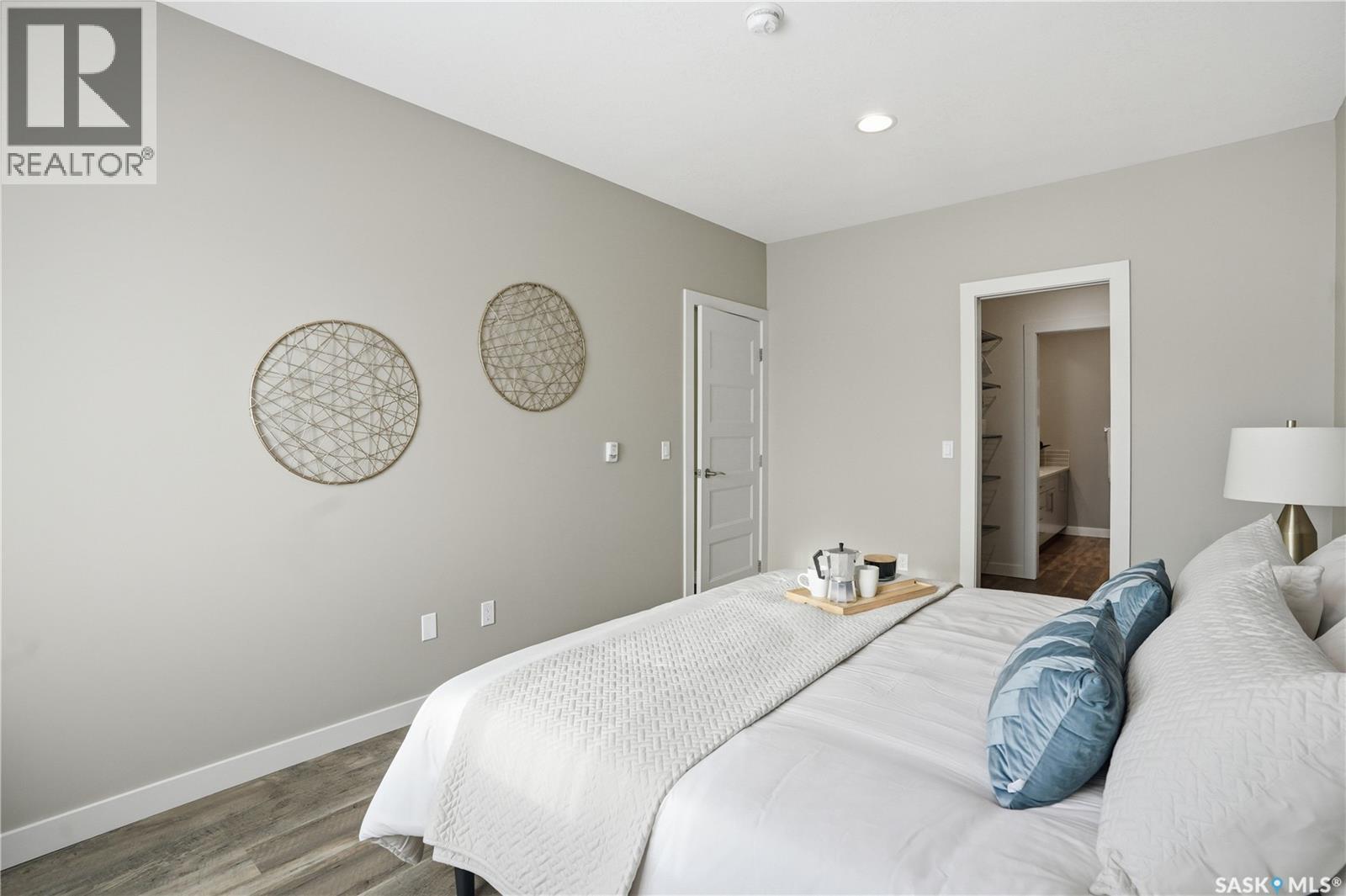 6 103 Willis Crescent Property Photo 23