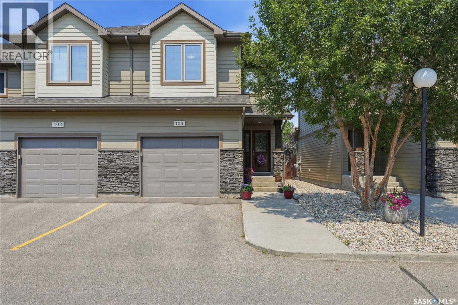 104 4100 Sandhill CRESCENT Property Photo 1