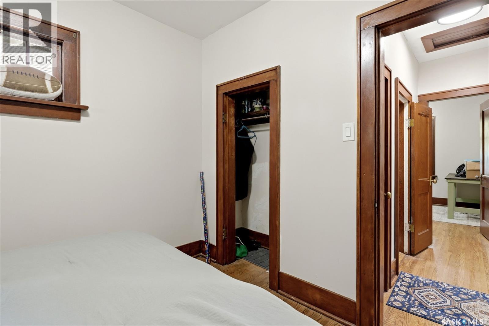 1555 Retallack Street Property Photo 16